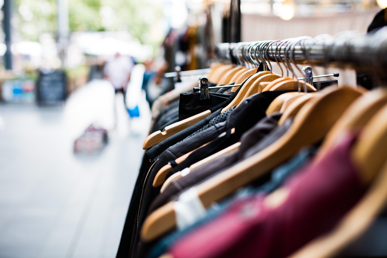 mobile-01 hangers, clothing, shopping, market, jacket, rack, shirt, shop, wear, clothing shop, clothing store, clothing, clothing, clothing, clothing, shopping, shopping, shopping, shopping, shopping, shop